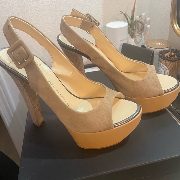 Giuseppe Zanotti - Picture 3 of 6